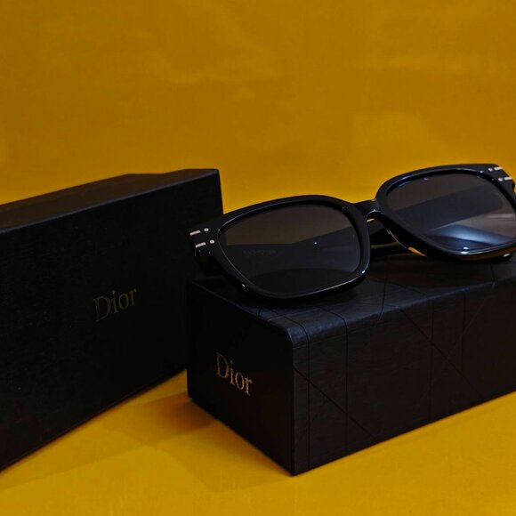 Christian Dior Black Square Sunglasses | Like New